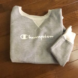 Champion crew neck sweatshirt